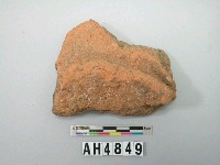 藏品(紅色粗砂陶底部殘件)的圖片